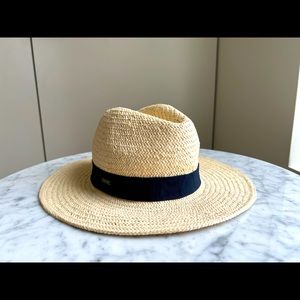Armani Exchange Panama hat